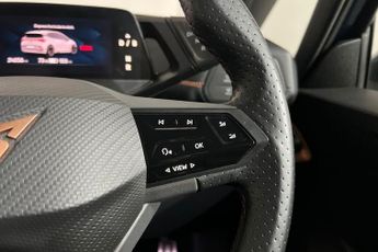 CUPRA BORN 58kWh V1 Hatchback 5dr Electric Auto (204 ps) Cruise Control, Fr
