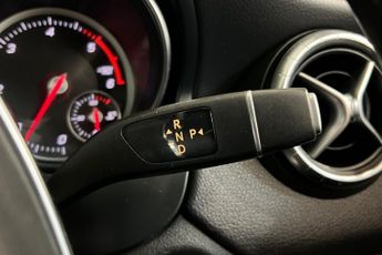 MERCEDES-BENZ CLA 2.1 CLA220d AMG Line Night Edition Coupe 4dr Diesel 7G-DCT Euro 