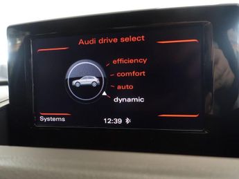 AUDI Q3 1.4 TFSI CoD S line Edition SUV 5dr Petrol S Tronic Euro 6 (s/s)