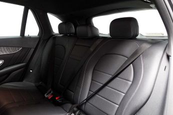 MERCEDES-BENZ GLC 2.1 GLC220d AMG Line SUV 5dr Diesel G-Tronic 4MATIC Euro 6 (s/s)