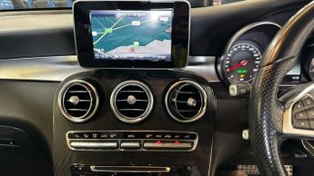 MERCEDES-BENZ GLC 2.1 GLC220d AMG Line SUV 5dr Diesel G-Tronic 4MATIC Euro 6 (s/s)