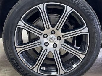 VOLVO XC60 2.0 D5 PowerPulse Inscription Pro SUV 5dr Diesel Auto AWD Euro 6