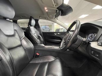 VOLVO XC60 2.0 D5 PowerPulse Inscription Pro SUV 5dr Diesel Auto AWD Euro 6