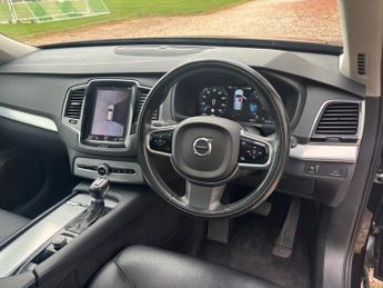 VOLVO XC90 2.0 D5 Momentum SUV 5dr Diesel Geartronic 4WD Euro 6 (s/s) (225 