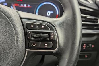 KIA NIRO 64kWh 2 SUV 5dr Electric Auto (201 bhp)