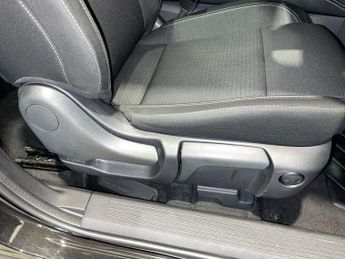 NISSAN QASHQAI 1.5 h e-POWER N-Connecta SUV 5dr Petrol Hybrid Auto Euro 6 (s/s)