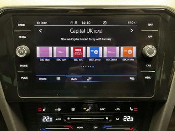 VOLKSWAGEN PASSAT 1.4 TSI 13kWh GTE Estate 5dr Petrol Plug-in Hybrid DSG Euro 6 (s
