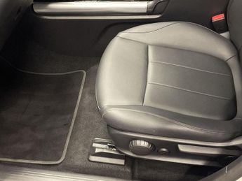 MERCEDES-BENZ EQA EQA 250 66.5kWh Sport SUV 5dr Electric Auto (190 ps)