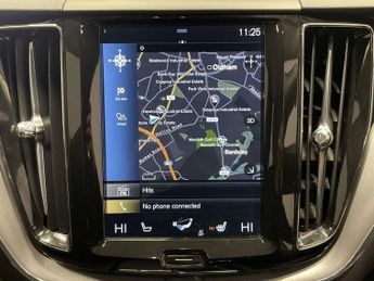 VOLVO XC60 2.0 T5 Momentum SUV 5dr Petrol Auto AWD Euro 6 (s/s) (250 ps)