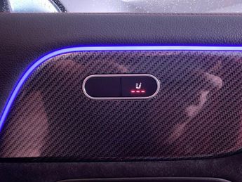 MERCEDES-BENZ GLA 2.0 GLA220d AMG Line (Premium) SUV 5dr Diesel 8G-DCT 4MATIC Euro