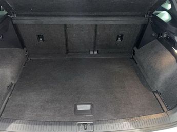 VOLKSWAGEN TIGUAN 2.0 BiTDI R-Line SUV 5dr Diesel DSG 4Motion Euro 6 (s/s) (240 ps