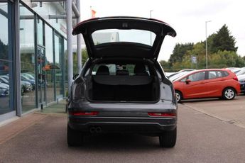 AUDI Q3 2.0 TDI S line Edition SUV 5dr Diesel Manual Euro 6 (s/s) (150 p