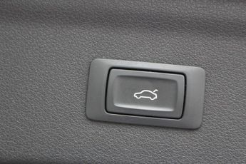 AUDI Q3 2.0 TDI S line Edition SUV 5dr Diesel Manual Euro 6 (s/s) (150 p