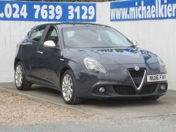 Alfa Romeo Giulietta 1.6 JTDM-2 Super Hatchback 5dr Diesel TCT Euro 6 (s/s) (120 bhp)