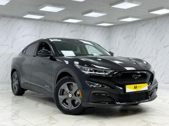 FORD MUSTANG MACH-E Standard Range 70kWh SUV 5dr Electric Automatic (269 ps)