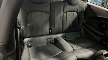 MINI Electric Hatch Cooper SE 32.6kWh Level 3 Hatchback 3dr Electric Auto (184 ps)