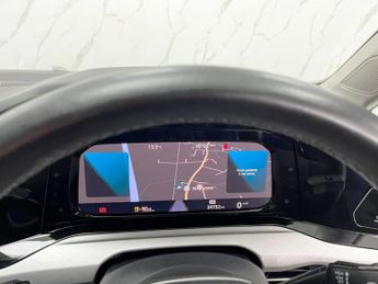 VOLKSWAGEN GOLF 2.0 TDI Life Hatchback 5dr Diesel Manual Euro 6 (s/s) (115 ps)