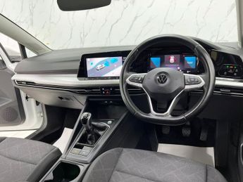 VOLKSWAGEN GOLF 2.0 TDI Life Hatchback 5dr Diesel Manual Euro 6 (s/s) (115 ps)