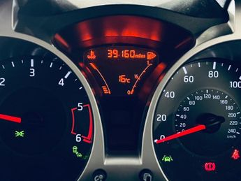 NISSAN JUKE 1.5 dCi Tekna SUV 5dr Diesel Manual Euro 6 (s/s) (110 ps)