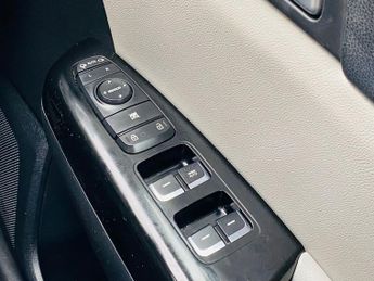 KIA SPORTAGE 1.7 CRDi GT-Line SUV 5dr Diesel DCT Euro 6 (s/s) (139 bhp)