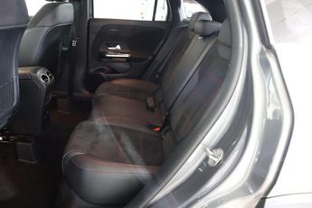 MERCEDES-BENZ GLA 1.3 GLA200 AMG Line (Premium) 7G-DCT Euro 6 (s/s) 5dr