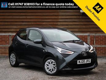 Toyota AYGO 1.0 VVT-I X-PLAY AUTO 5 Dr
