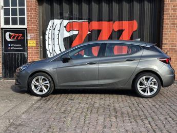 VAUXHALL ASTRA 1.4i Turbo SRi Nav Hatchback 5dr Petrol Auto Euro 6 (s/s) (150 p