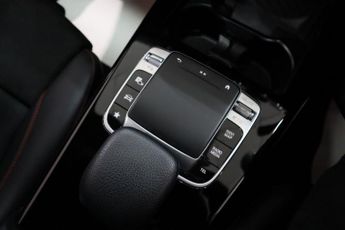 MERCEDES-BENZ A-CLASS 1.3 A200 AMG Line (Executive) Hatchback 5dr Petrol 7G-DCT Euro 6