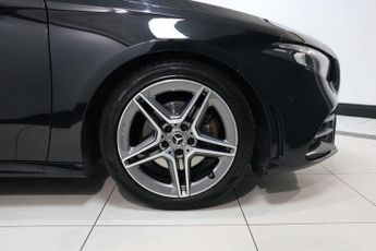 MERCEDES-BENZ A-CLASS 1.3 A200 AMG Line (Executive) Hatchback 5dr Petrol 7G-DCT Euro 6