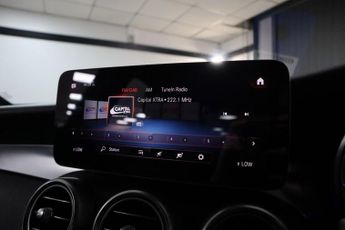 MERCEDES-BENZ GLC 2.0 GLC300d AMG Line (Premium) SUV 5dr Diesel G-Tronic+ 4MATIC E