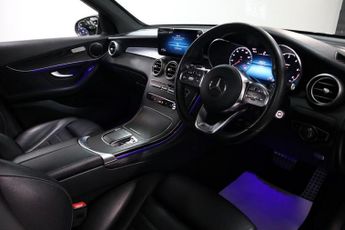 MERCEDES-BENZ GLC 2.0 GLC300d AMG Line (Premium) SUV 5dr Diesel G-Tronic+ 4MATIC E