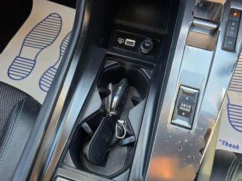 PEUGEOT 308 1.5 BlueHDi Allure Premium, Automatic, Metallic Blue,  1 Owner, 