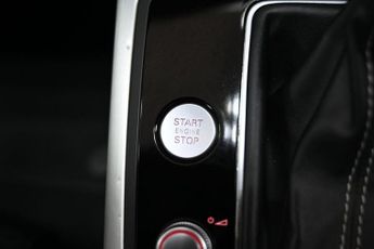 AUDI A6 AVANT 2.0 TDI S line Estate 5dr Diesel S Tronic quattro Euro 6 (s/s) (