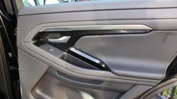 LAND ROVER RANGE ROVER EVOQUE 2.0 D180 R-Dynamic S SUV 5dr Diesel Auto 4WD Euro 6 (s/s) (180 p