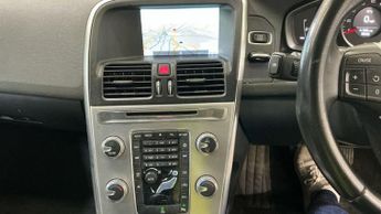 VOLVO XC60 2.0 D4 SE Nav SUV 5dr Diesel Auto Euro 6 (s/s) (190 ps)