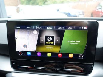 SEAT LEON 1.0 eTSI MHEV FR Hatchback 5dr Petrol Hybrid DSG Euro 6 (s/s) (1