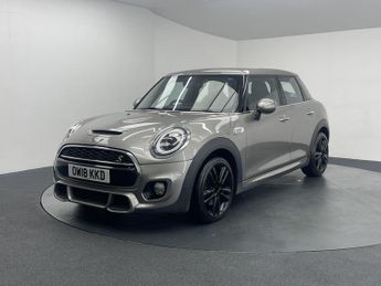 MINI HATCH 2.0 Cooper S Hatchback 5dr Petrol Steptronic Euro 6 (s/s) (192 p