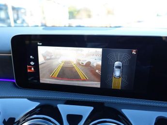 MERCEDES-BENZ A-CLASS 2.0 A250 AMG Line (Premium Plus) Hatchback 5dr Petrol 7G-DCT Eur