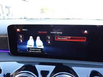 MERCEDES-BENZ A-CLASS 2.0 A250 AMG Line (Premium Plus) Hatchback 5dr Petrol 7G-DCT Eur