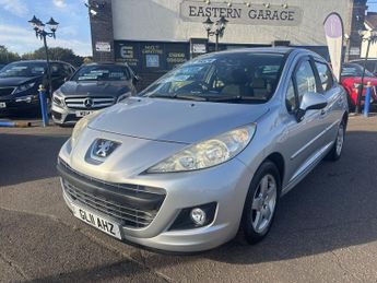 Peugeot 207 1.4 Envy Hatchback 5dr Petrol Manual Euro 5 (75 ps)