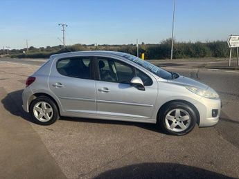 PEUGEOT 207 1.4 Envy Hatchback 5dr Petrol Manual Euro 5 (75 ps)
