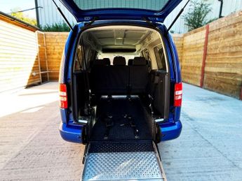 VOLKSWAGEN CADDY MAXI LIFE 5 Seat Auto Wheelchair Accessible Disabled Access Vehicle WAV