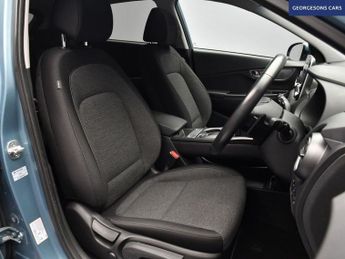 HYUNDAI KONA 39kWh Premium SUV 5dr Electric Auto (10.5kW Charger) (136 ps)