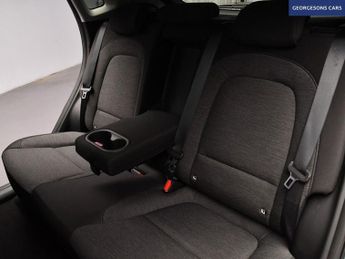 HYUNDAI KONA 39kWh Premium SUV 5dr Electric Auto (10.5kW Charger) (136 ps)