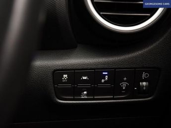 HYUNDAI KONA 39kWh Premium SUV 5dr Electric Auto (10.5kW Charger) (136 ps)