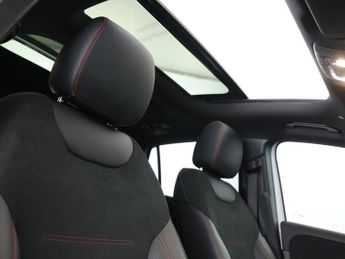 MERCEDES-BENZ EQA EQA 300 66.5kWh AMG Line (Premium) SUV 5dr Electric Auto 4MATIC