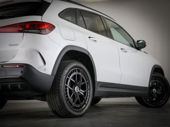 MERCEDES-BENZ EQA EQA 300 66.5kWh AMG Line (Premium) SUV 5dr Electric Auto 4MATIC 