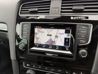 VOLKSWAGEN GOLF 2.0 TDI BlueMotion Tech GT Estate 5dr Diesel DSG Euro 5 (s/s) (1