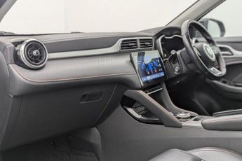 MG MG ZS 51.1kWh Trophy SUV 5dr Electric Auto (176 ps)