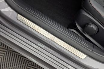 MERCEDES-BENZ A-CLASS 1.3 A250e 15.6kWh AMG Line Hatchback 5dr Petrol Plug-in Hybrid 8